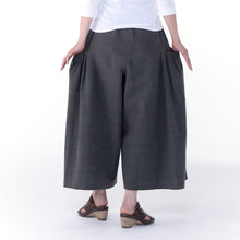 Load image into Gallery viewer, Switching pocket wide pants bamboo ink
